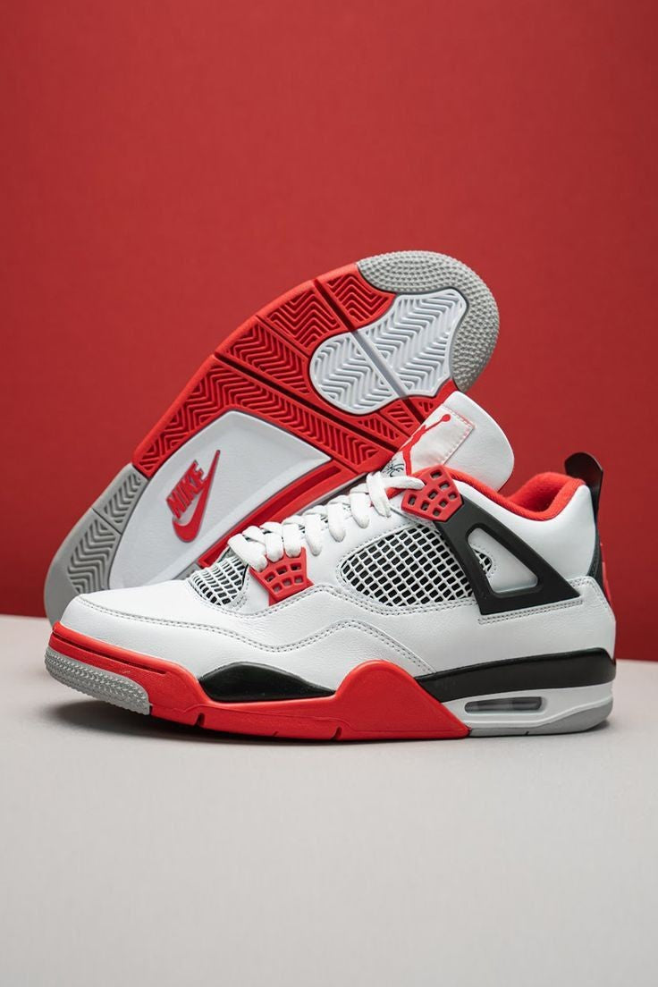 Nike Air Jordan Retro 4 / Branco & Vermelho