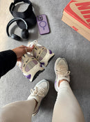 Tênis Nike Zoom Vomero - Branco e Roxo