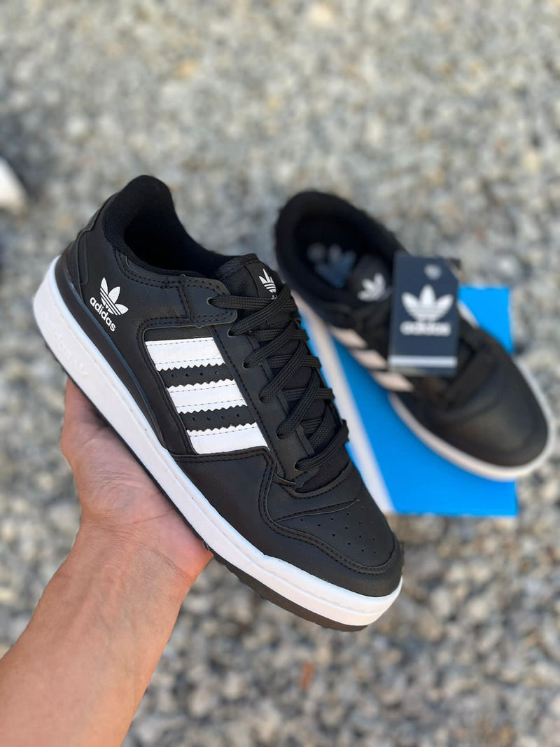 Adidas Forum Low 84 ADV / Preto