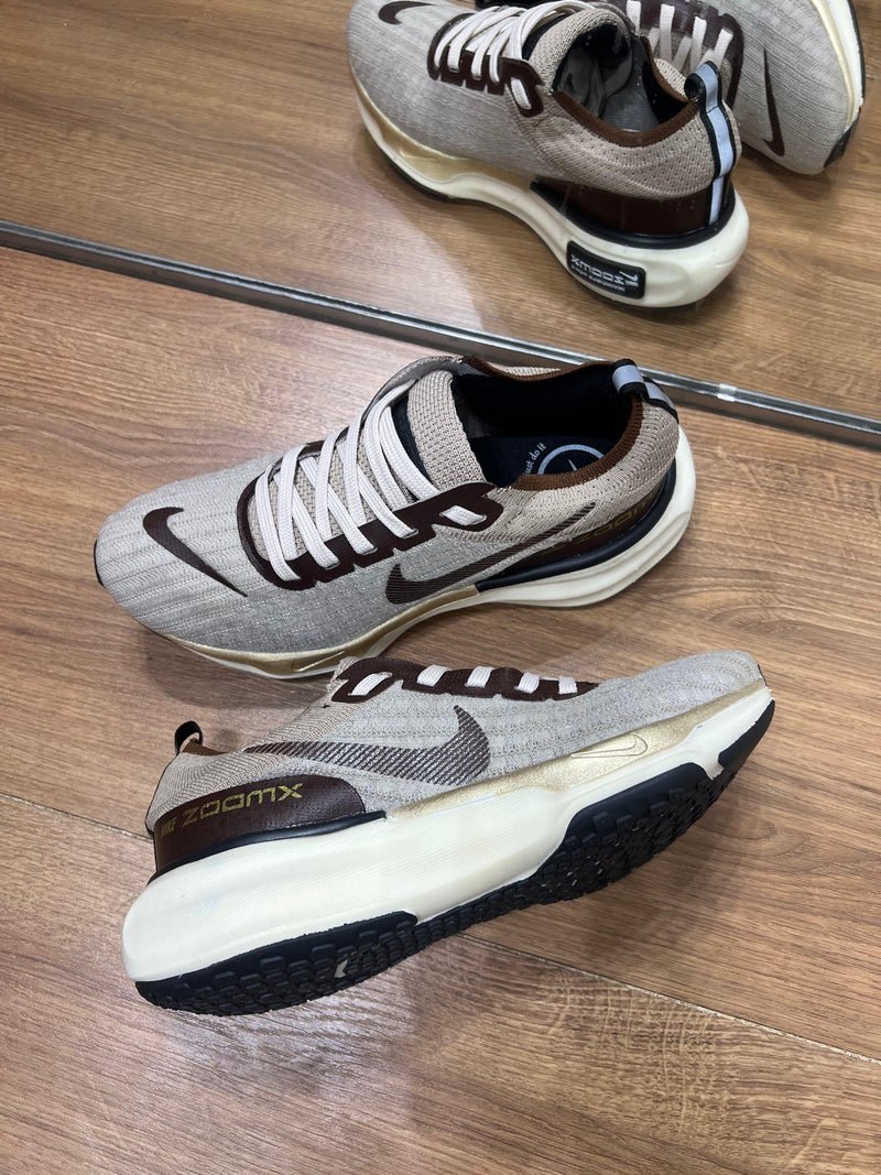 Nike Air ZoomX - Brown Gold