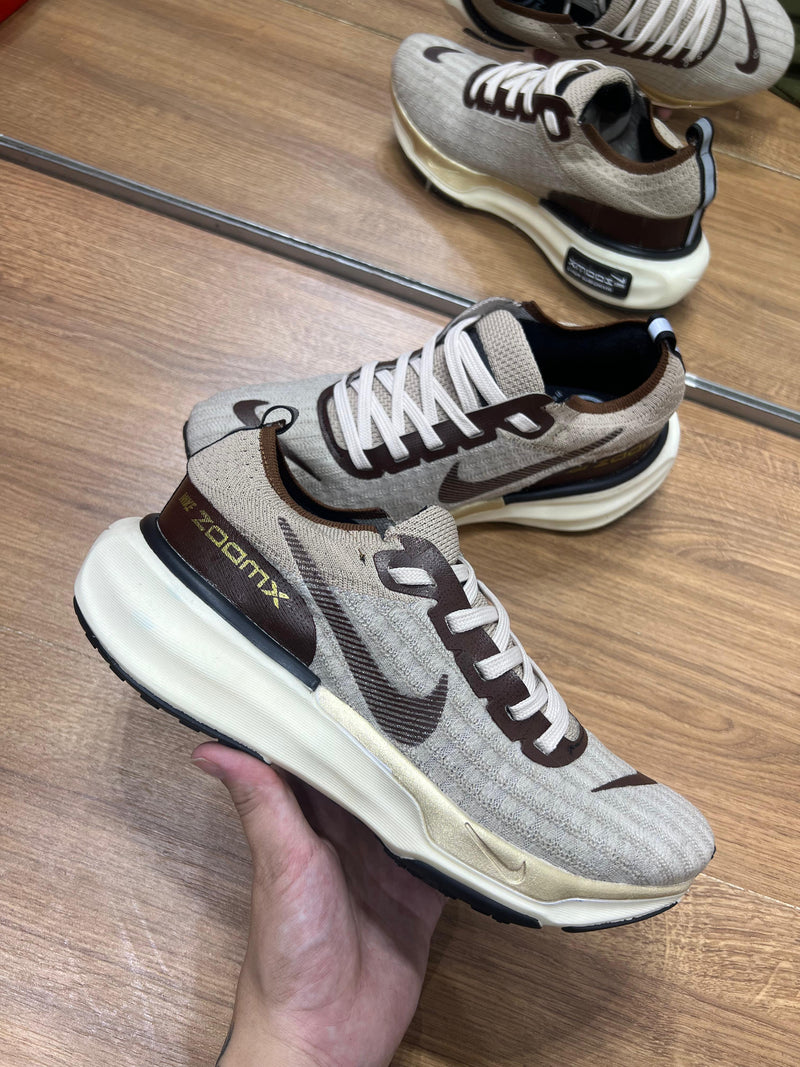 Nike Air ZoomX - Brown Gold