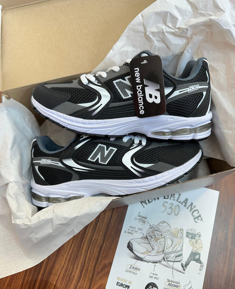 New Balance 530 Turbo - Black Silver