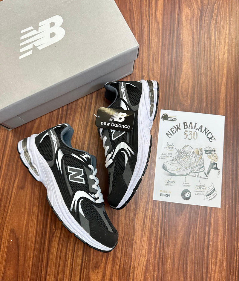 New Balance 530 Turbo - Black Silver