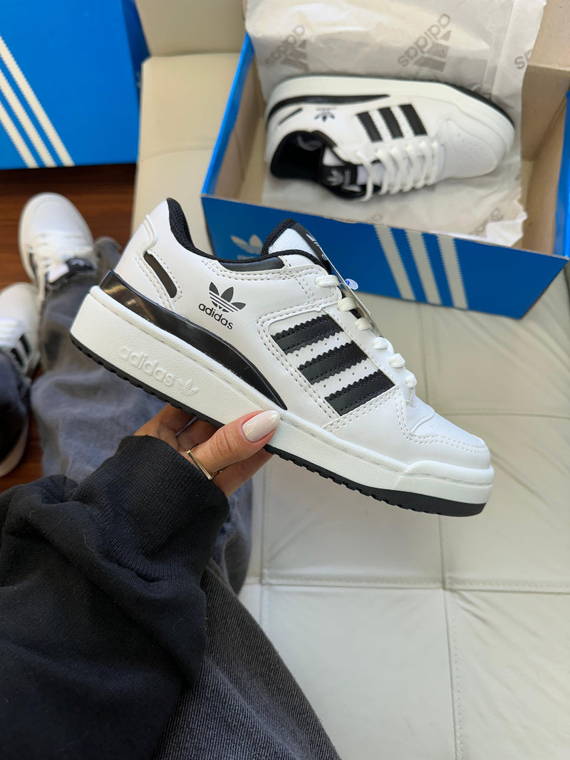 Tênis Adidas Forum Low ADV 84 – Branco e Preto