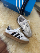 Tênis Adidas Samba XLG – Branco e Preto