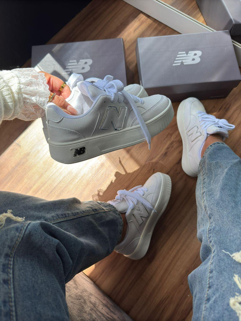 TÊNIS NEW BALANCE CT303 – Branco