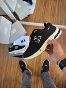 TÊNIS NEW BALANCE 2002 – Vintage Black