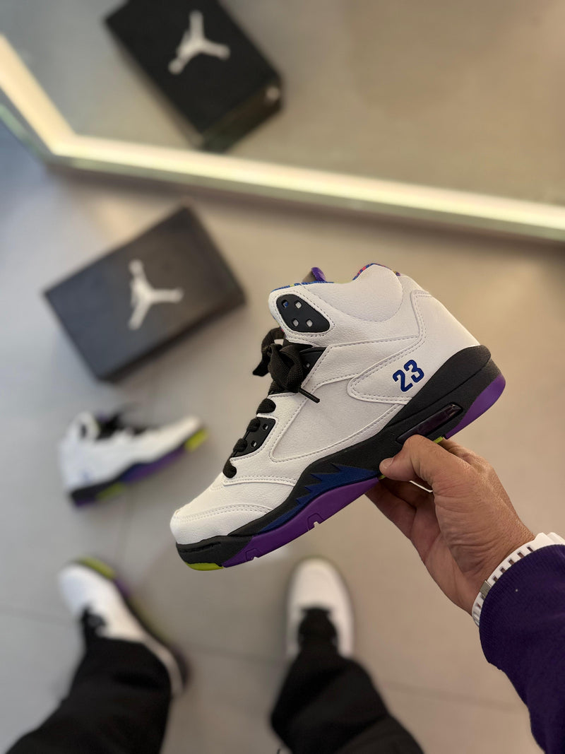 Tênis Nike Air Jordan 5 Retrô - Off Roxo 23 Edition
