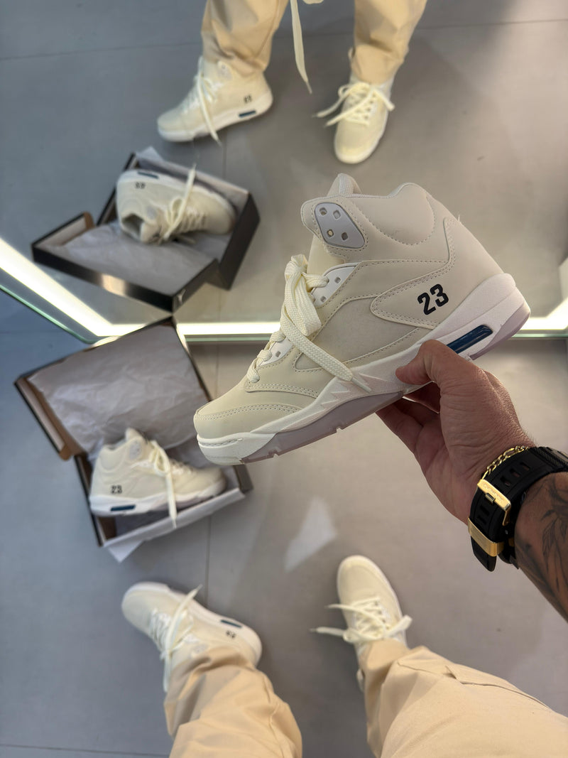 Tênis Nike Air Jordan 5 Retrô - Off Cream 23 Edition