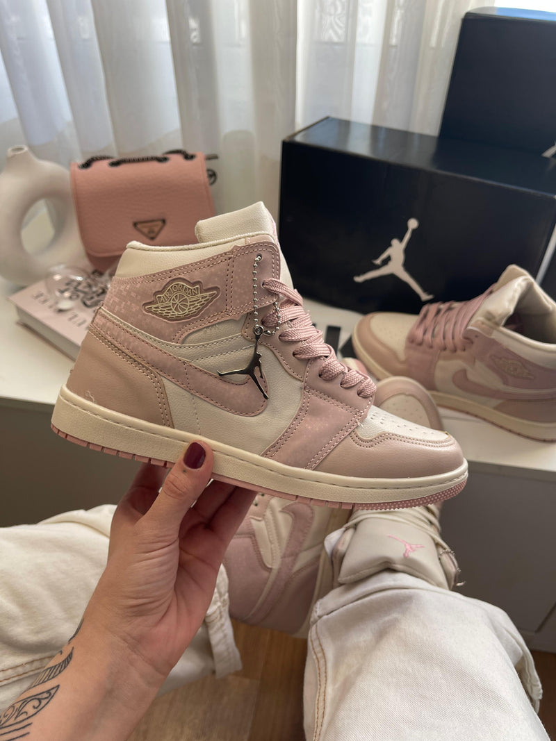 Tênis Nike Air Jordan 1 High - Off Sakura