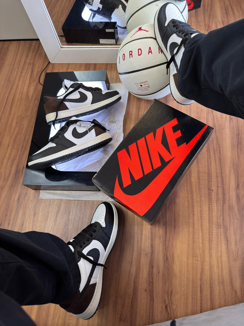 Tênis Nike Air Jordan 1 Low - Chocolate Mocha