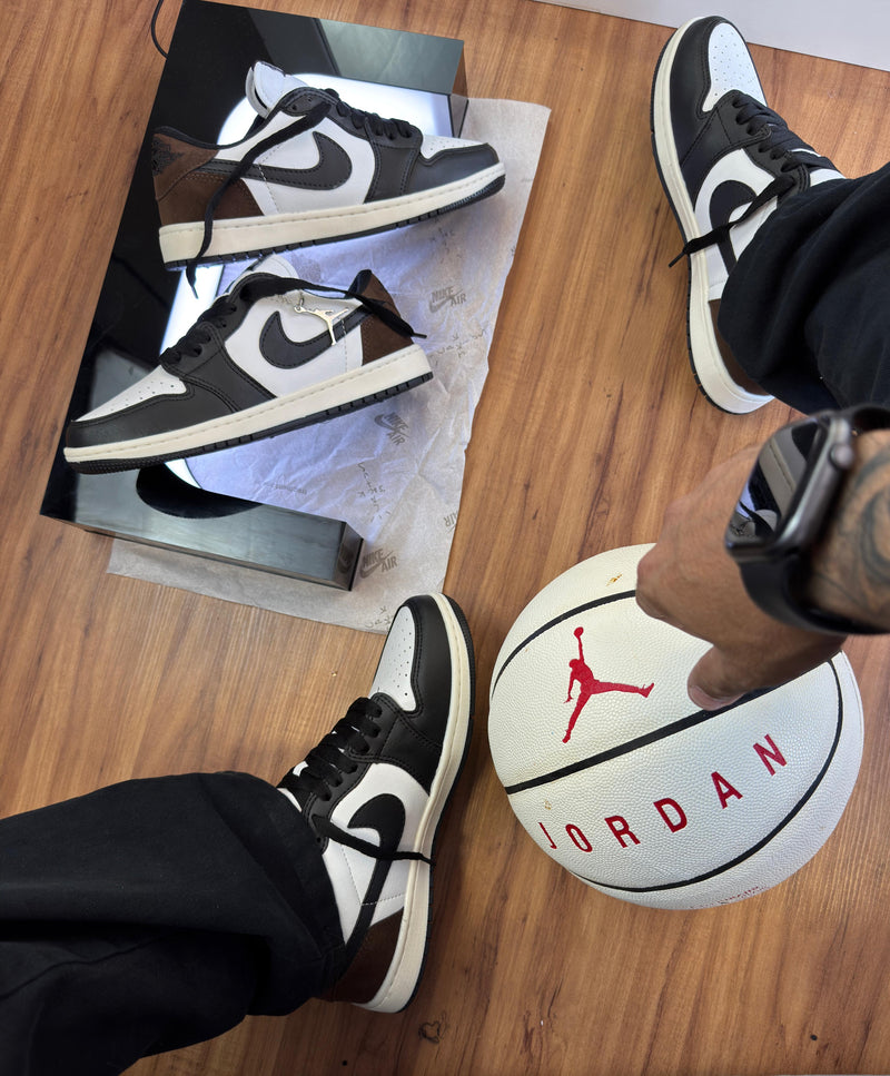 Tênis Nike Air Jordan 1 Low - Chocolate Mocha