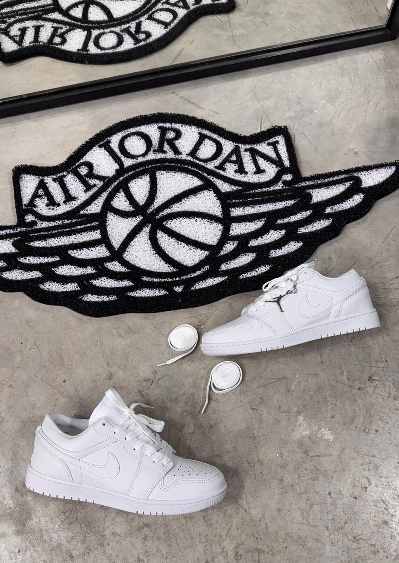 Tênis Nike Air Jordan 1 Low - Branco