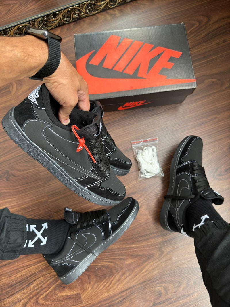 Tênis Nike Air Jordan 1 Low - Travis Scott x BLACK PHANTOM