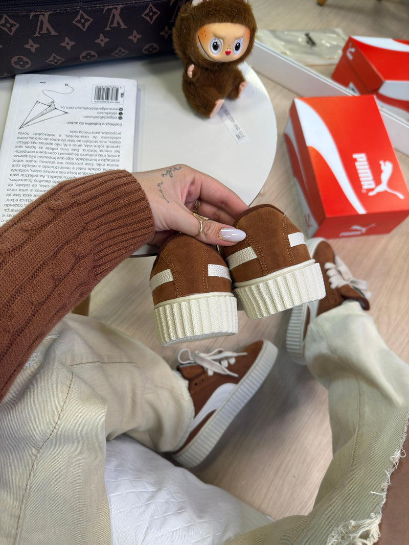TÊNIS PUMA SUEDE PLATAFORMA – Amêndoa