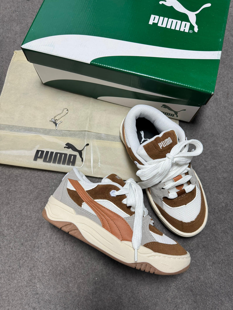 TÊNIS PUMA 180 – Off Caramelo