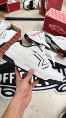 Tênis Vans Up Land - Branco & Preto