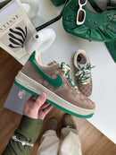 Tênis Nike Air Force 1 x Gucci – Verde & Marrom