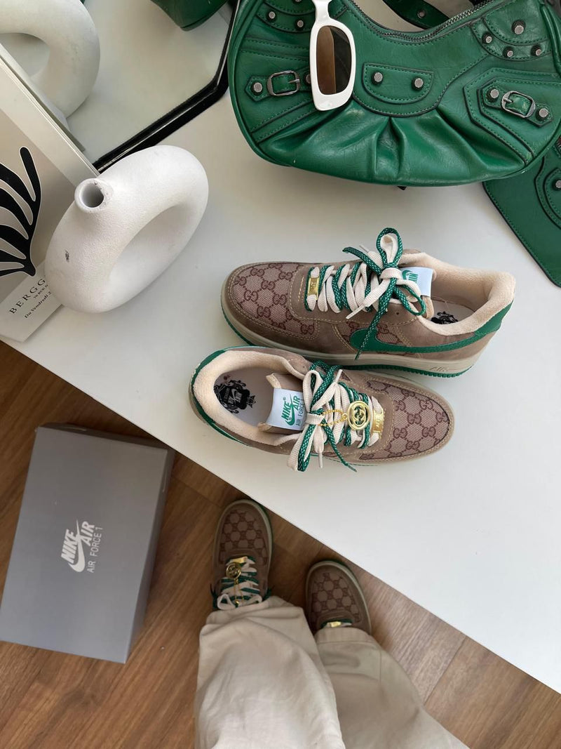Tênis Nike Air Force 1 x Gucci – Verde & Marrom