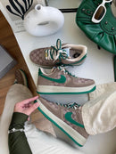 Tênis Nike Air Force 1 x Gucci – Verde & Marrom