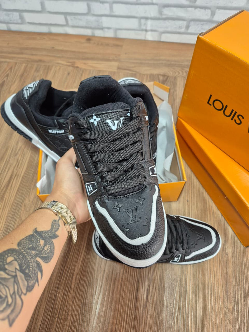 Tênis LV Trainer - Preto Classic