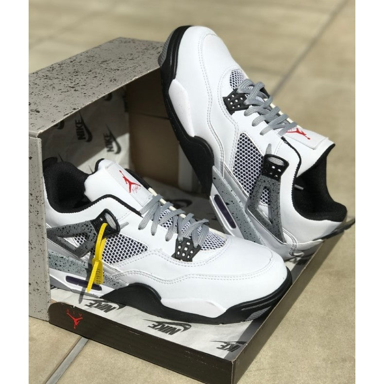 Nike Air Jordan Retro 4 / Branco & Cement