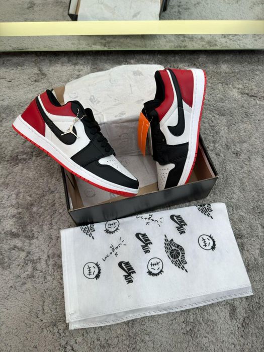 Nike Air Jordan 1 Dunk Low - Tricolor